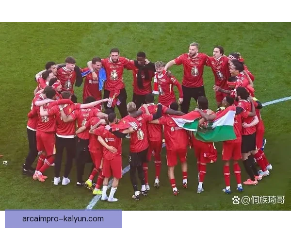 英超精彩巅峰对决：本轮比赛回顾表现亮眼的惊艳瞬间与关键时刻