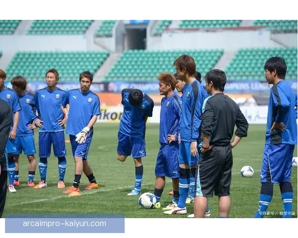 新赛季联赛指南发布，球队备战状态回暖，值得关注。