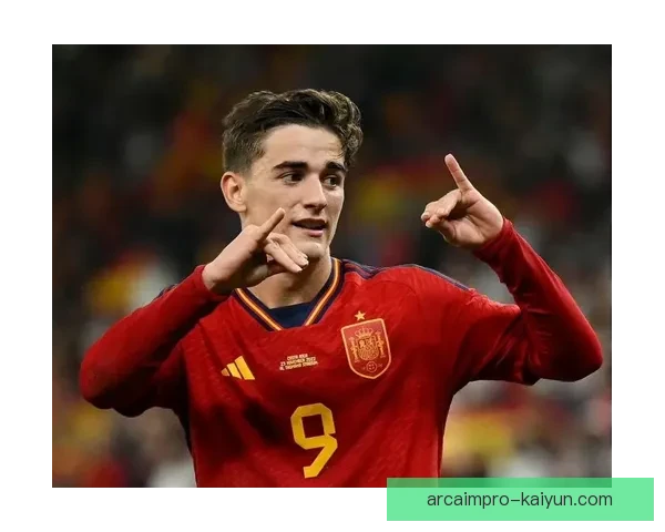 加维荣膺西班牙年度最佳球员，状态持续回暖展现潜力